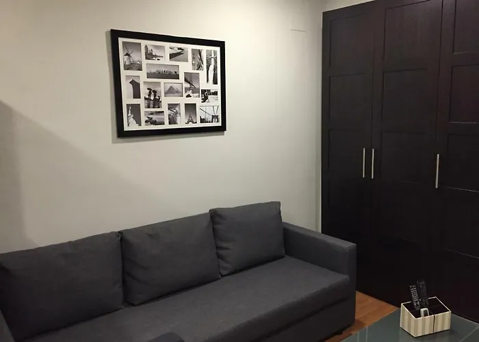 Casas De Sevilla - Estudio Peral 55